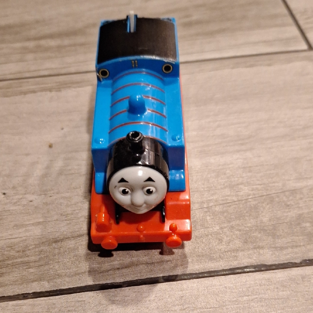 🍁Thomas The Train Toy Train Engine🐬